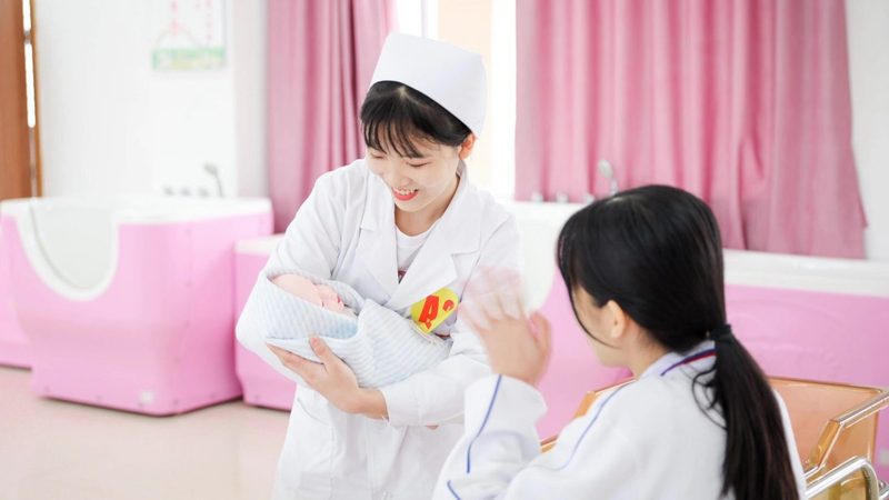 零基础入行母婴护理，教材到底该看什么